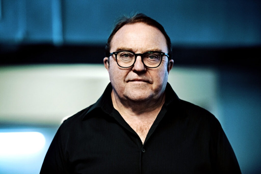 Porträtfoto von Gustav Peter Wöhler (Fotografin: Jeanne Degraa), Symbolfoto für Text "Folsom und Schwestern der Perpetuellen Indulgenz: Hommage an zwei Institutionen schwuler Kultur"